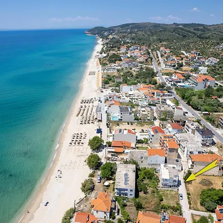 Istos Living يميناريا